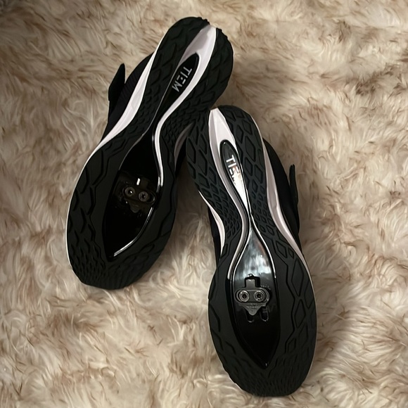 Tiem spin shoes - Picture 2 of 3